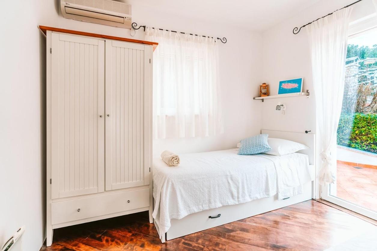 Sutivan Best Apartments ภายนอก รูปภาพ