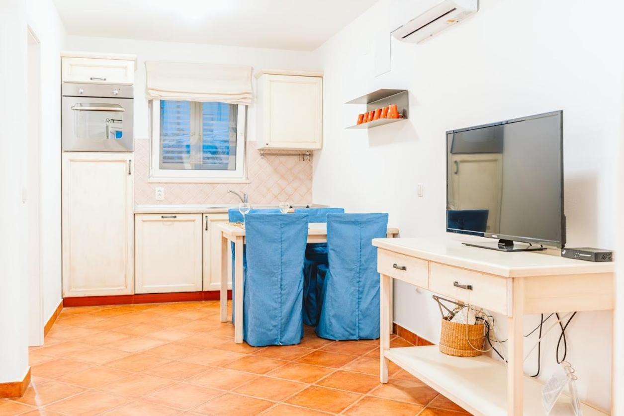 Sutivan Best Apartments ภายนอก รูปภาพ